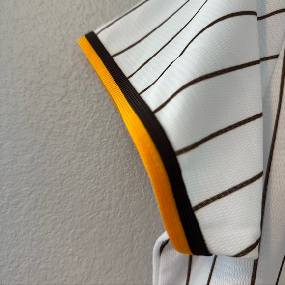 Women's San Diego Padres Nike Button Jersey Large - Picture 9 of 16